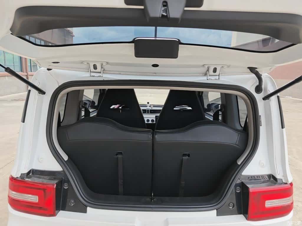 Wuling MINIEV, 2021 19