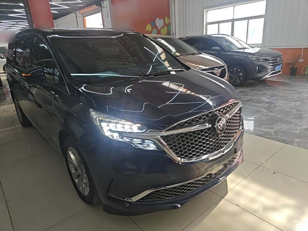 Buick GL8, 2021 4
