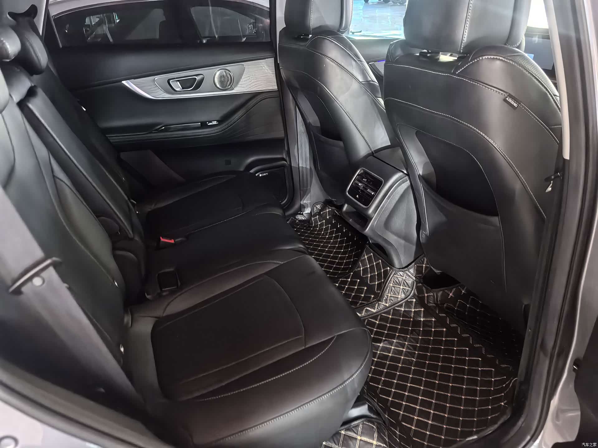 Chery Tiggo 8, 2024 9