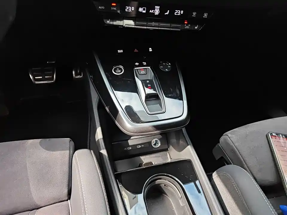 Audi Q4