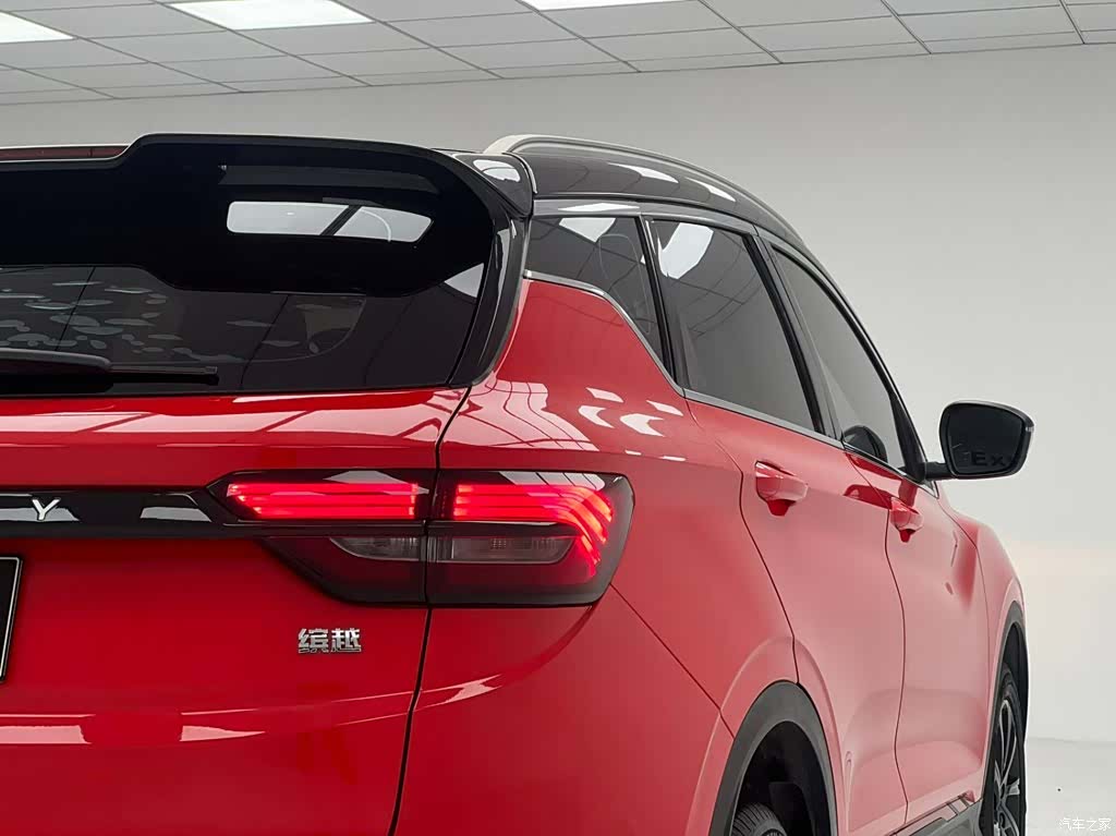Geely Coolray, 2022 9