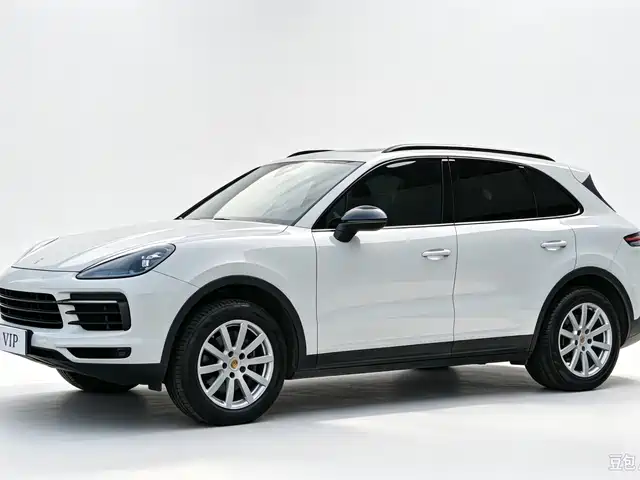 Porsche Cayenne 2018 — купить из Китая под заказ