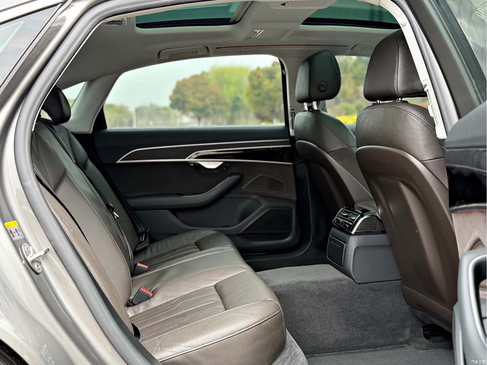Audi A8L, 2018 13