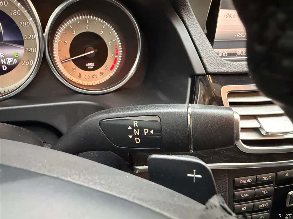 Mercedes-Benz E-Class, 2014 23