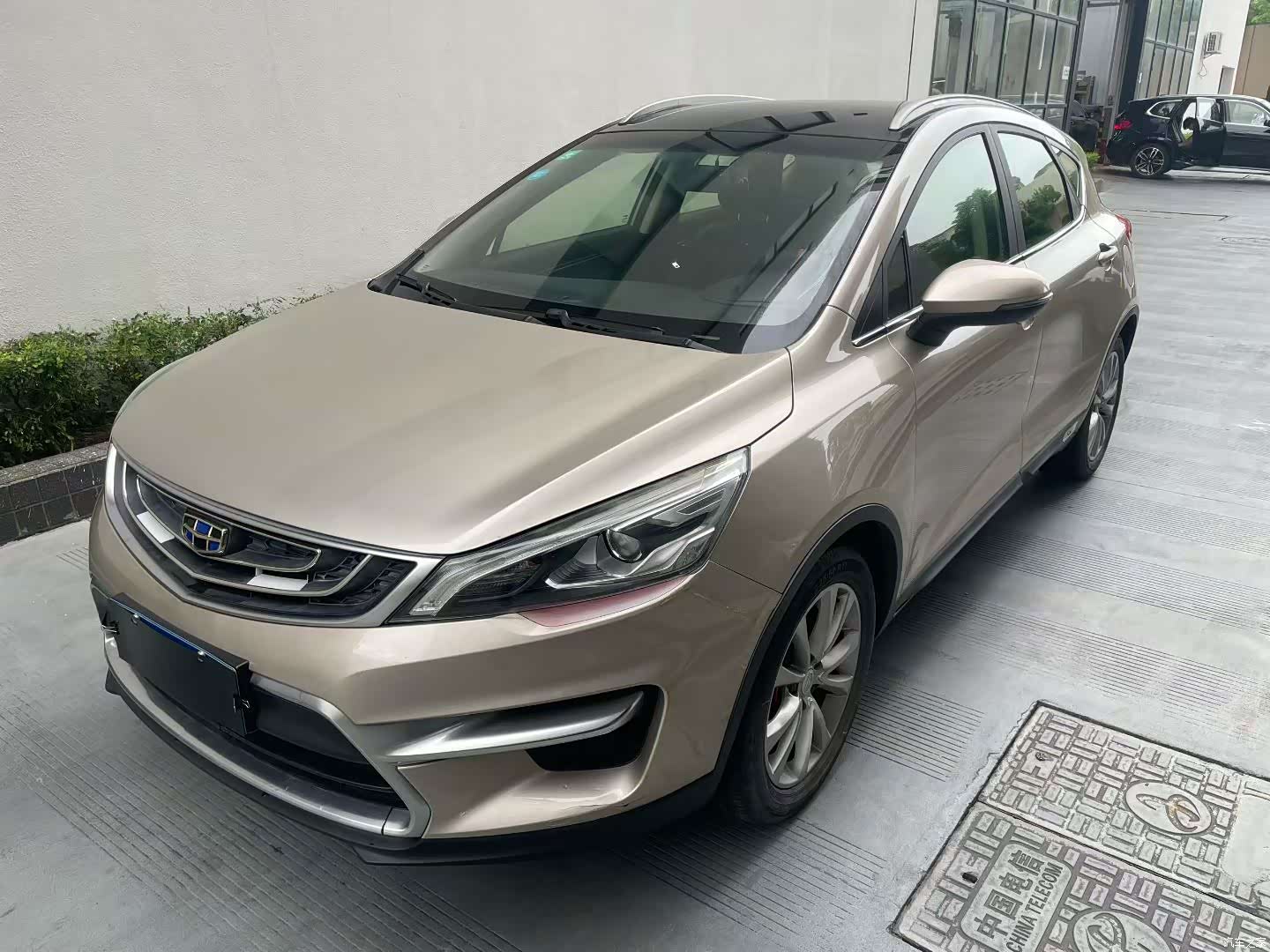 Geely Emgrand, 2017 1