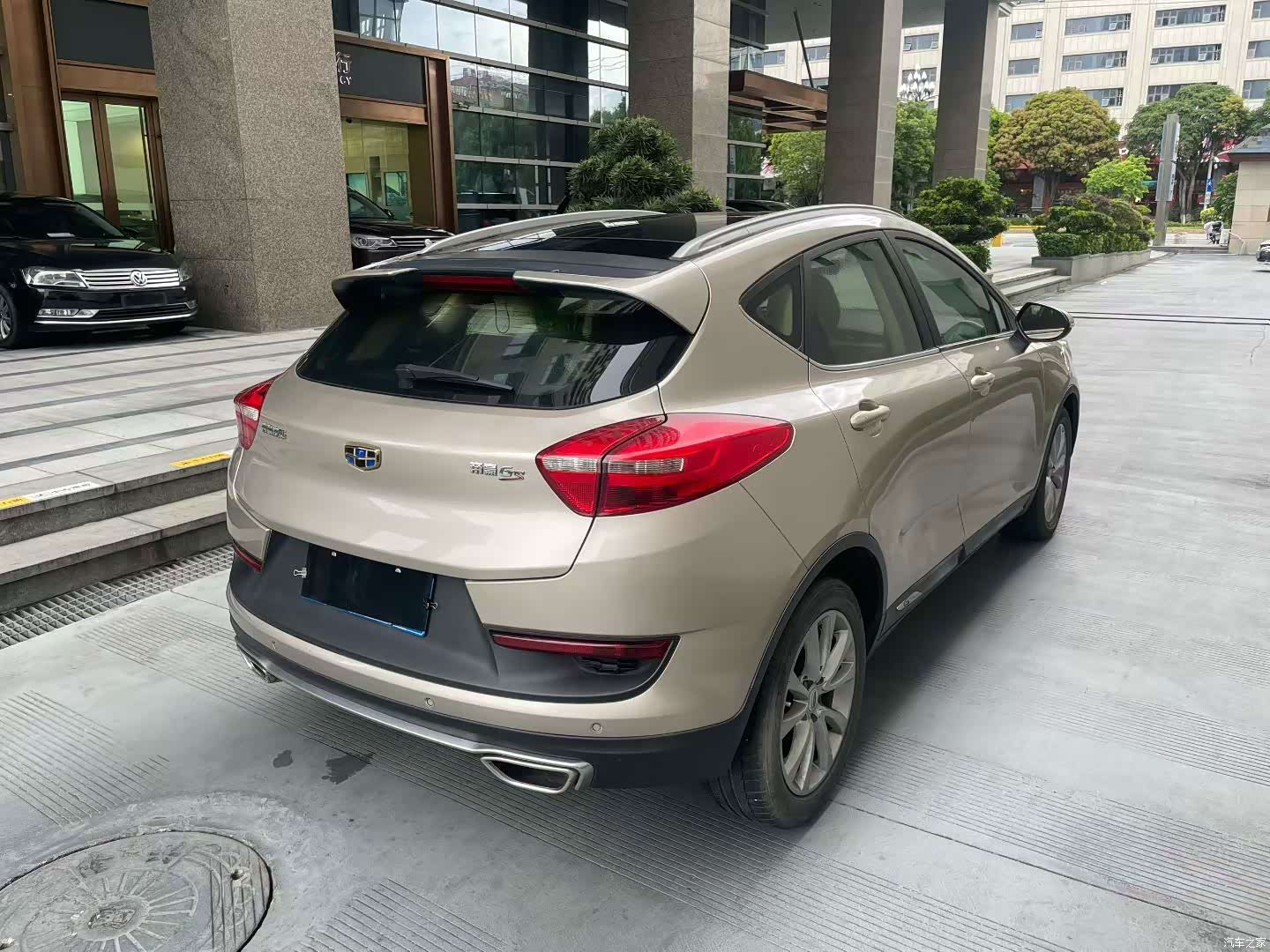 Geely Emgrand, 2017 9