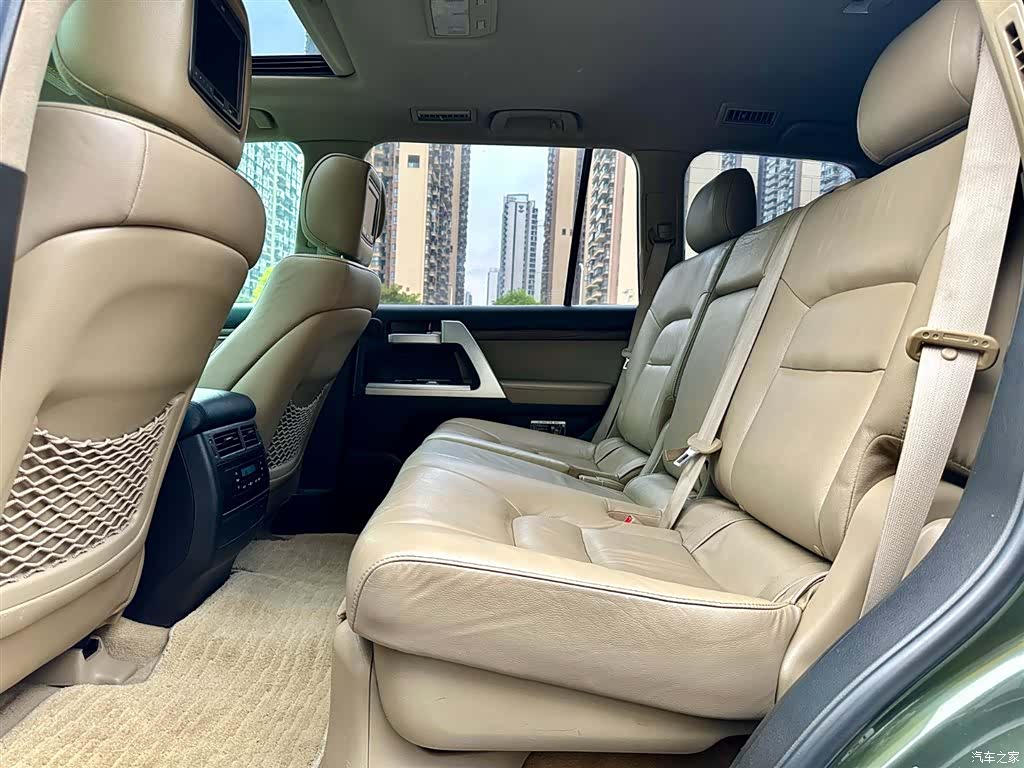 Toyota Land Cruiser, 2012 12