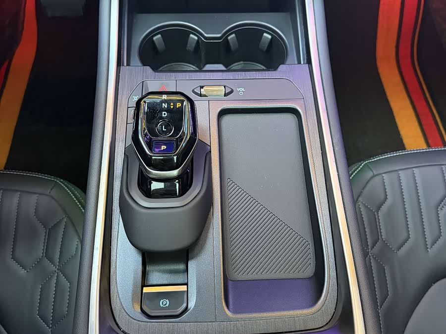 Ford Edge 2024, фото 14