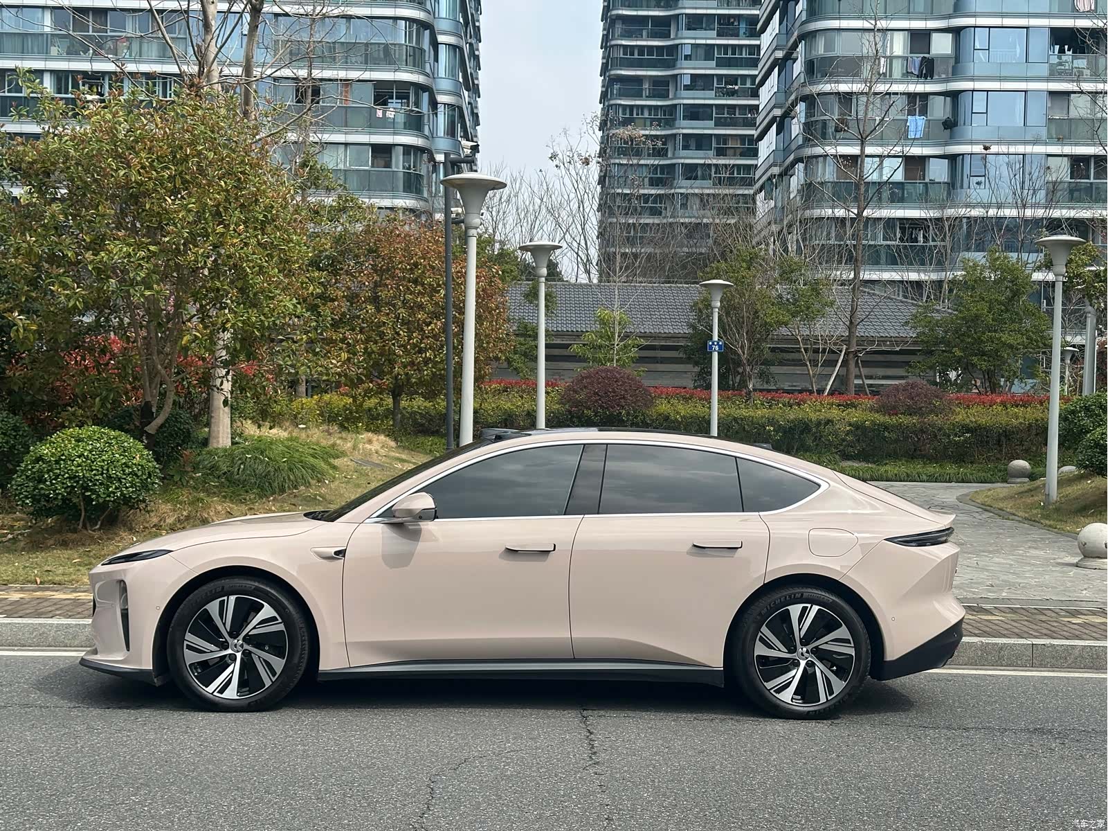NIO ET5, 2024 3