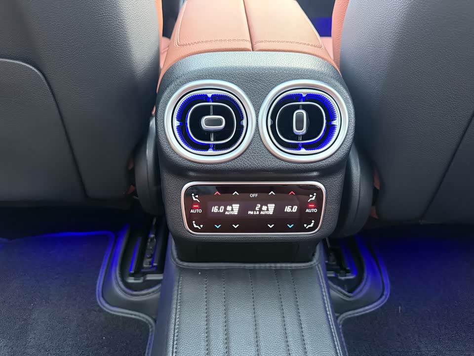 Mercedes-Benz GLC Mercedes-Benz GLC