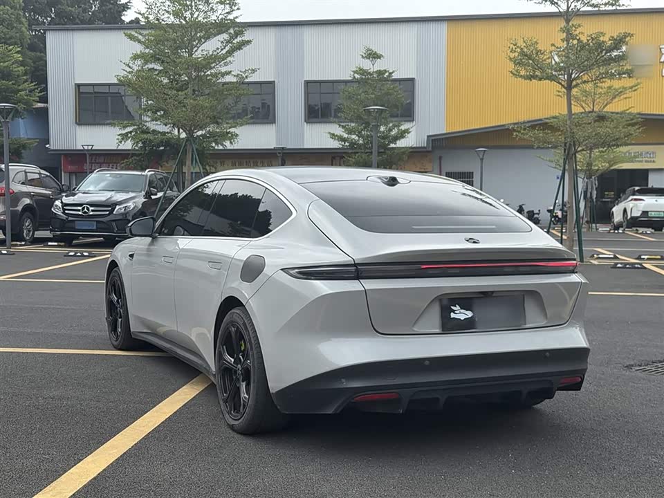 NIO ET5 NIO ET5