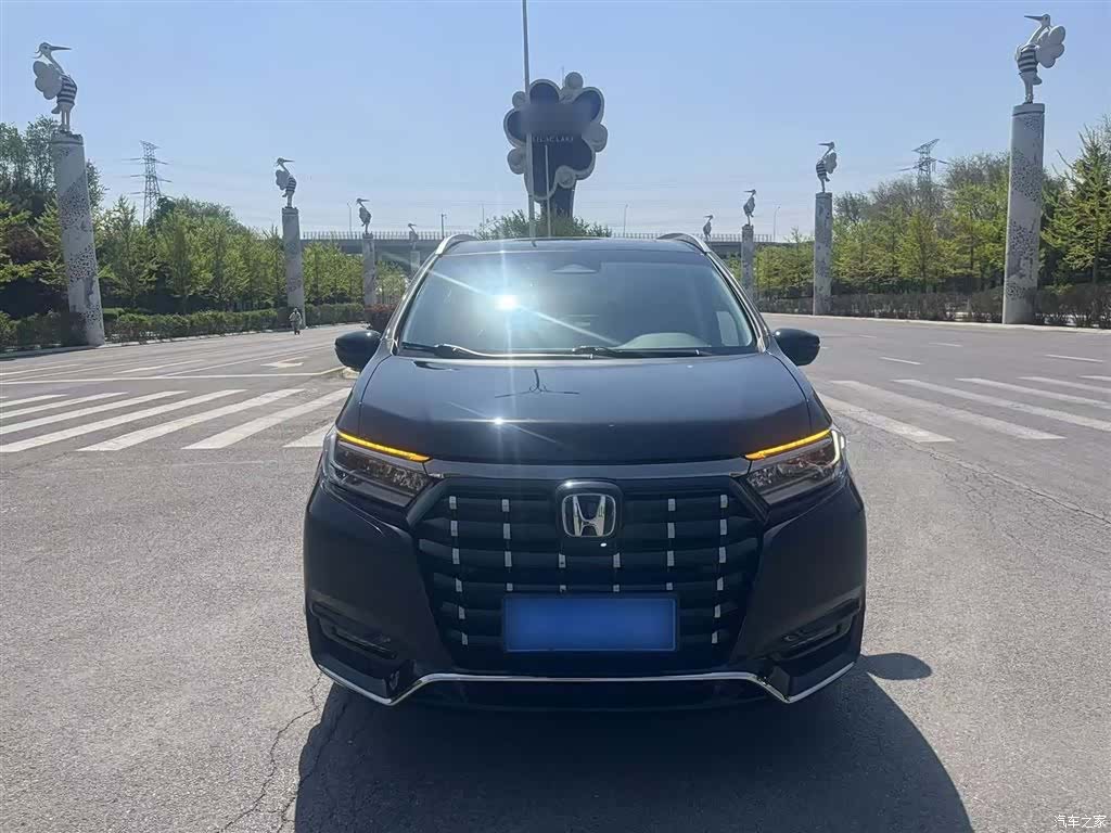 Honda Elysion, 2025 6