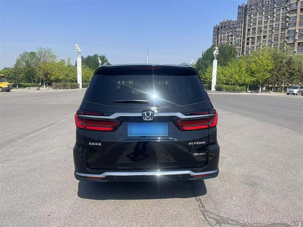 Honda Elysion, 2025 9