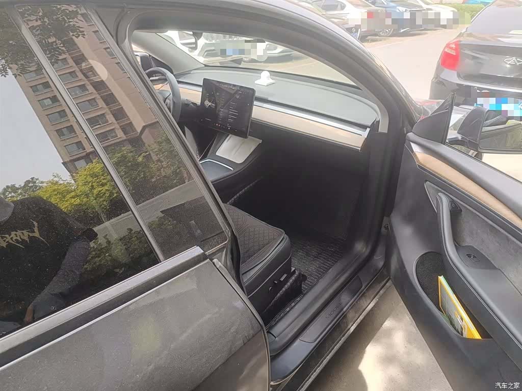 Tesla Model Y, 2021 20