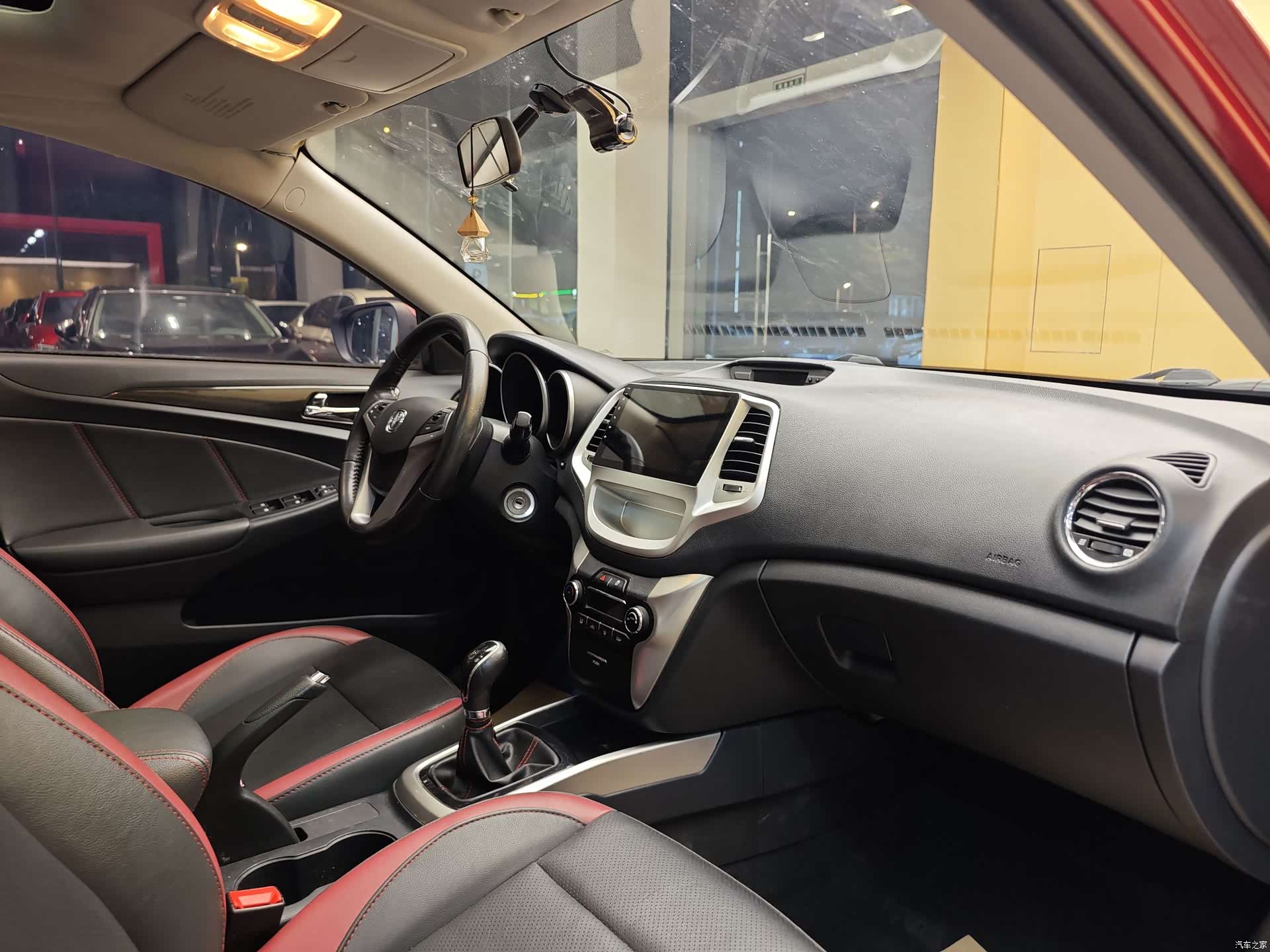 Changan Eado, 2015 32