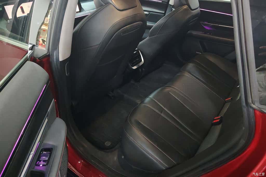 Xpeng P7, 2021 11
