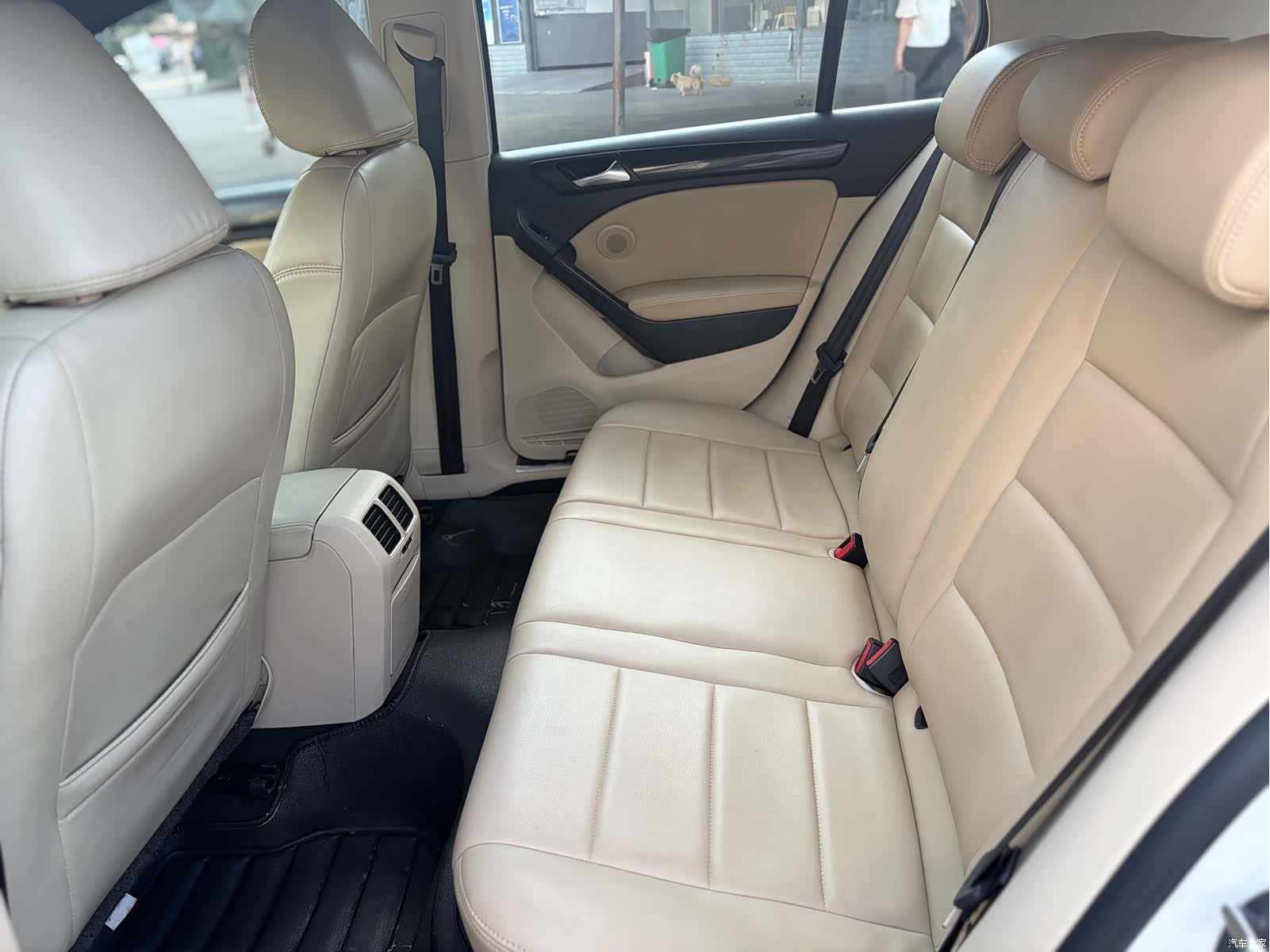 Volkswagen Golf, 2013 все фото