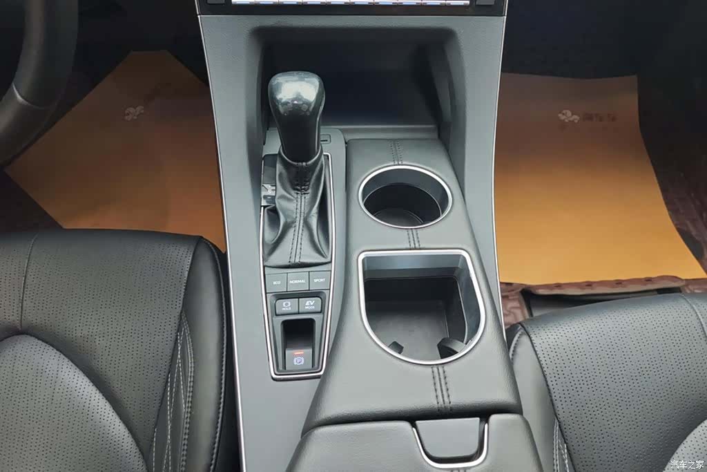 Toyota Avalon, 2022 16