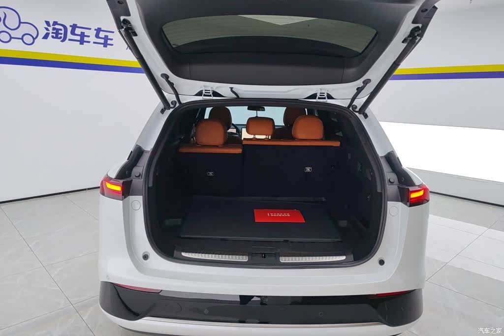 Xpeng G9, 2025 4