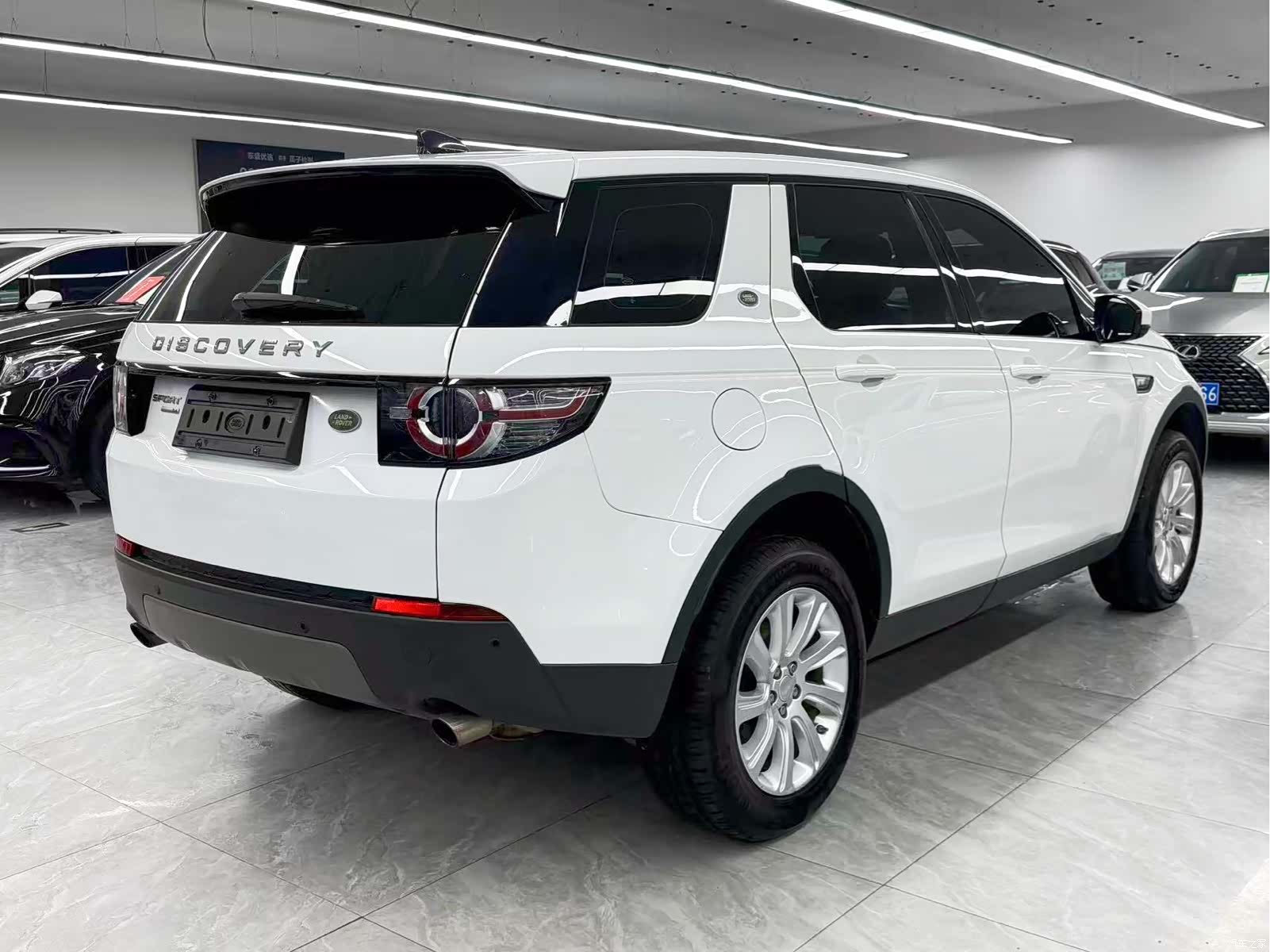Land Rover Discovery, 2017 6