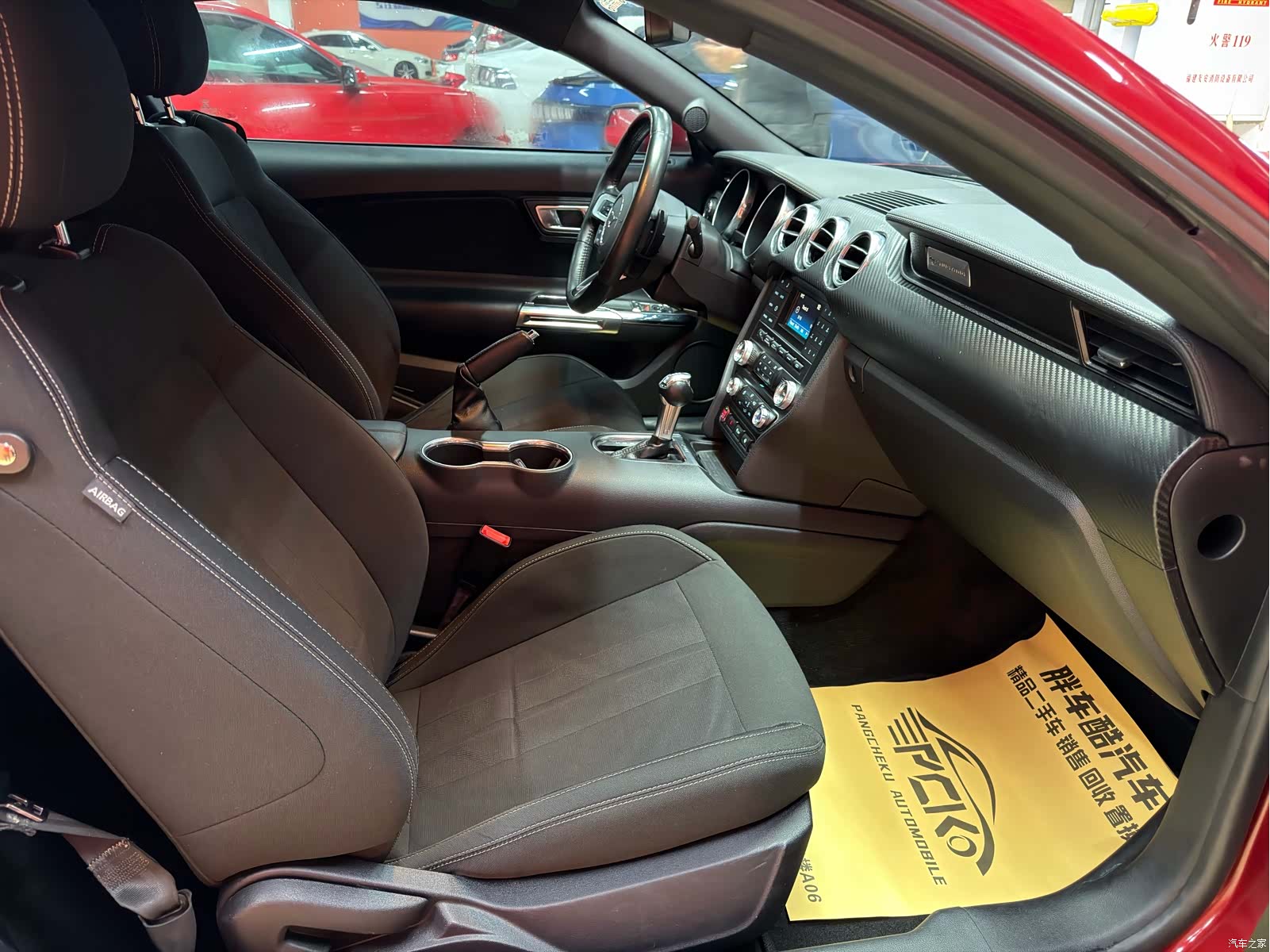 Ford Mustang, 2019 4