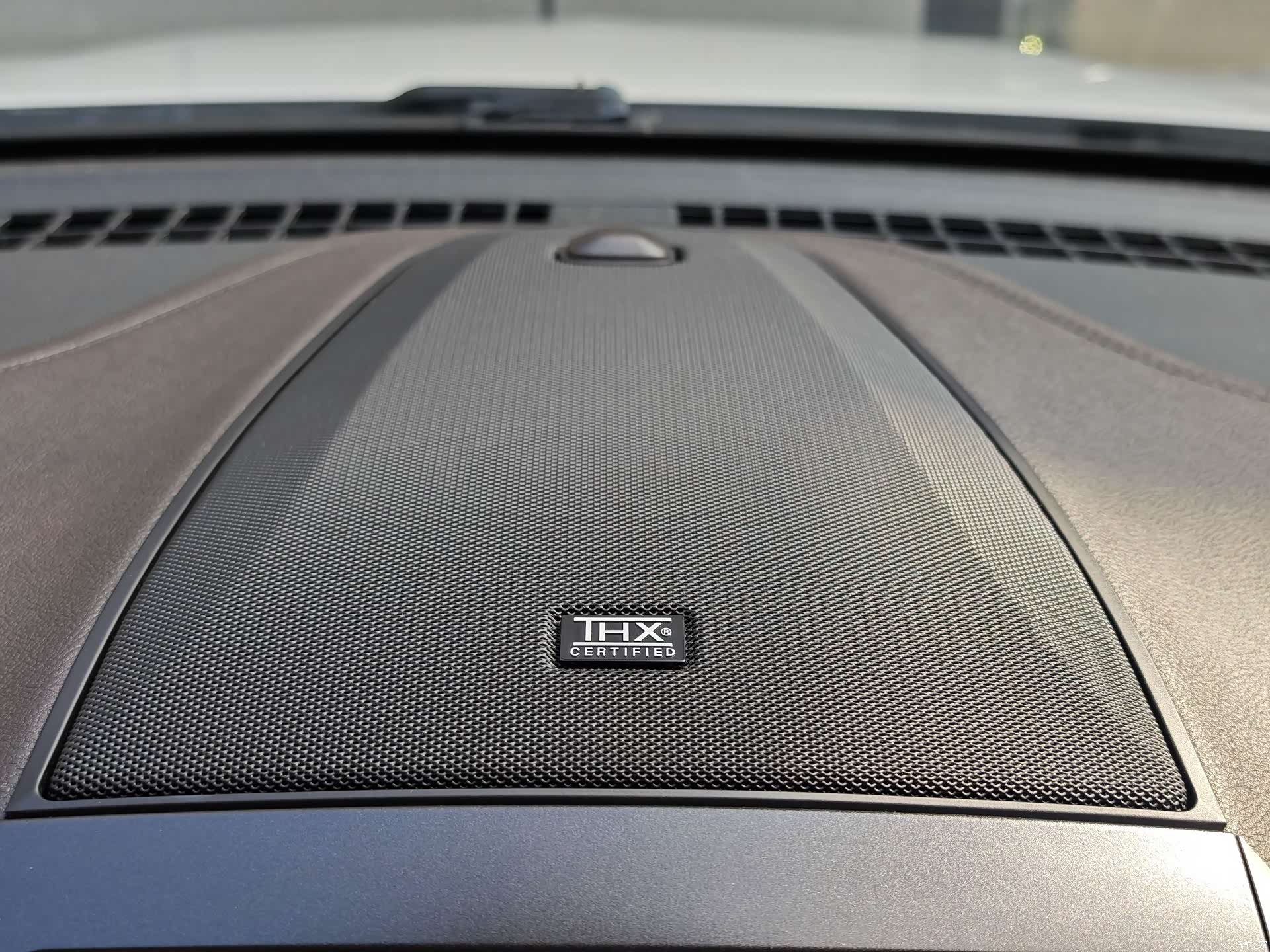 Lincoln MKC, 2018 13