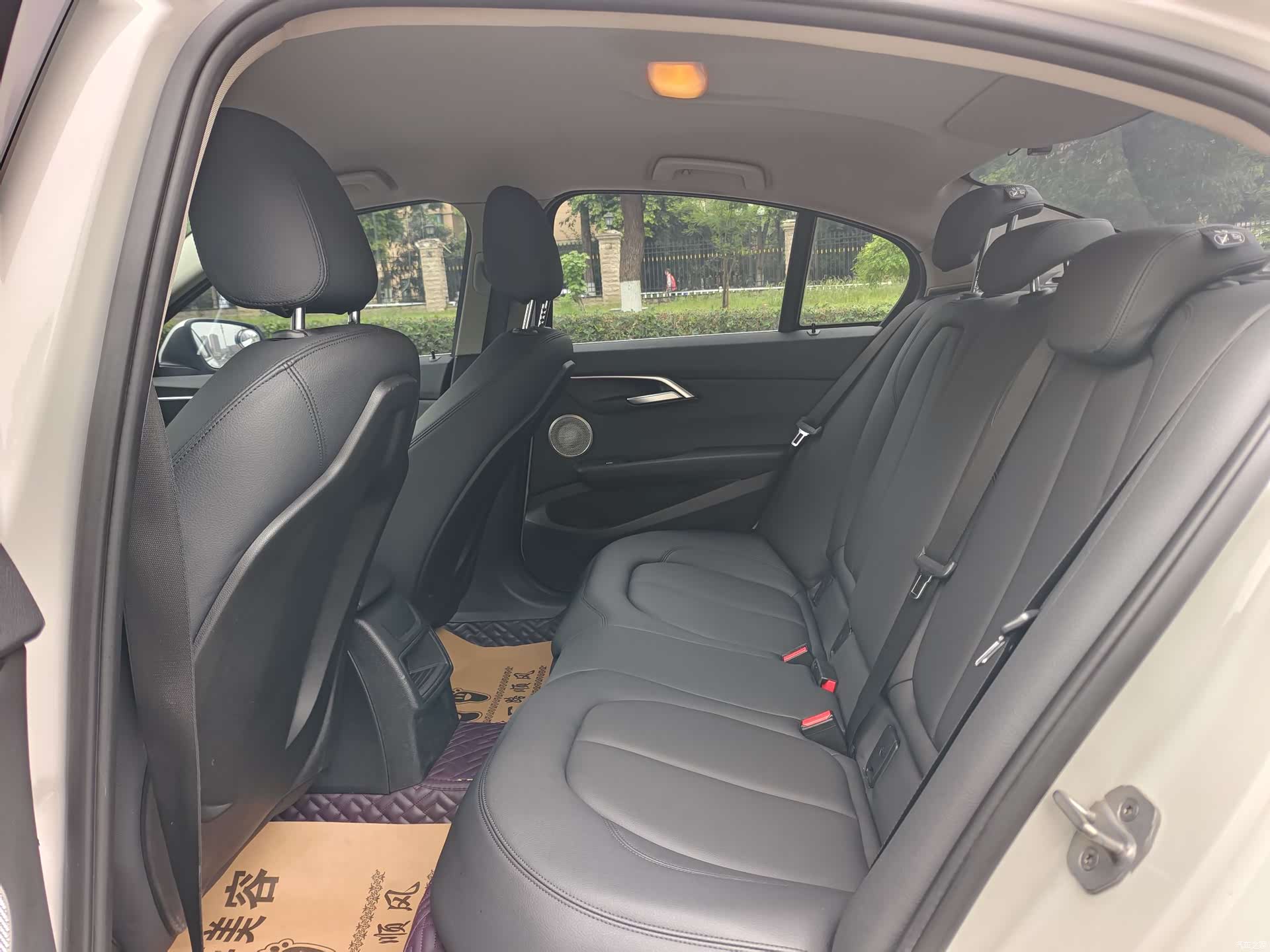 BMW 1 Series, 2021 9