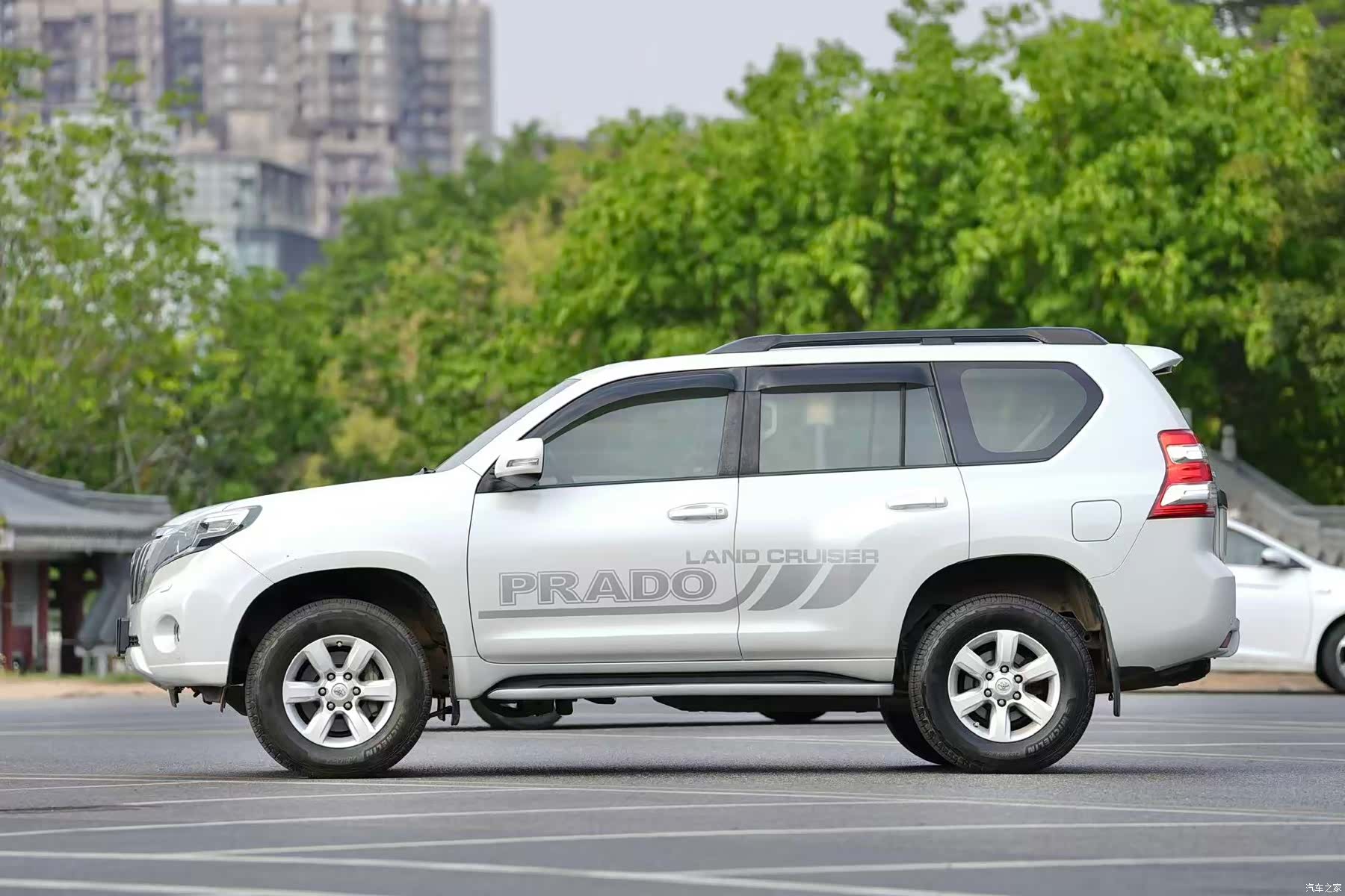 Toyota Prado, 2016 16