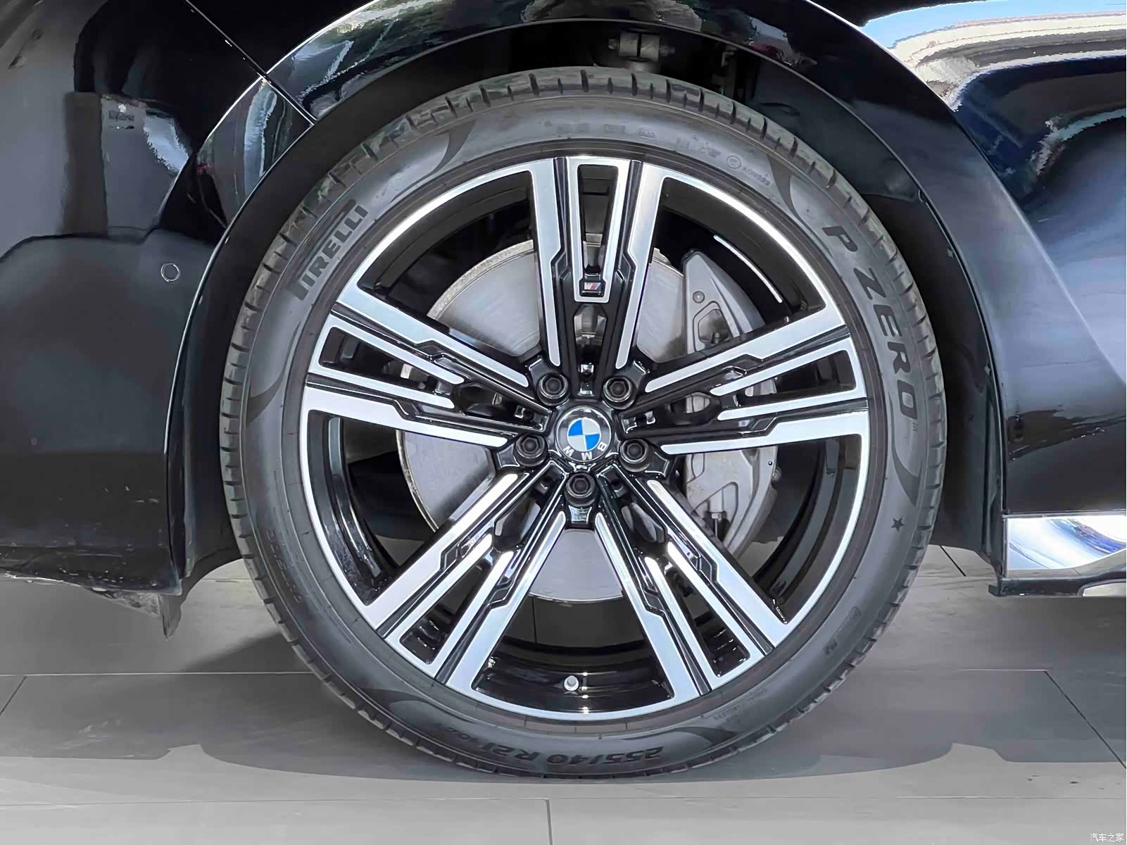 BMW 7 Series, 2024 15