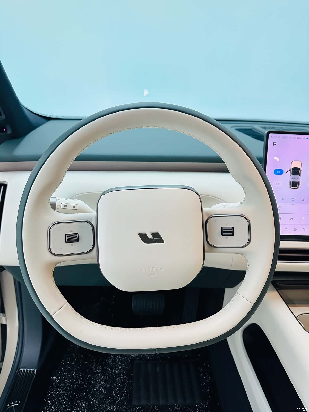 Li Auto L9, 2026 14