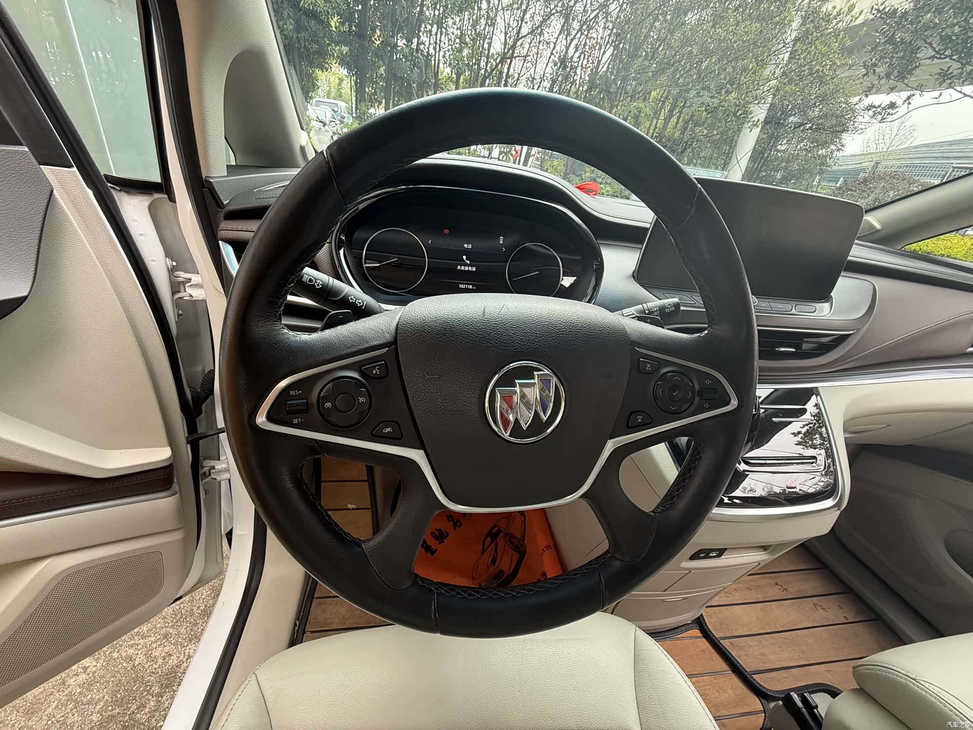 Buick GL8, 2021 10