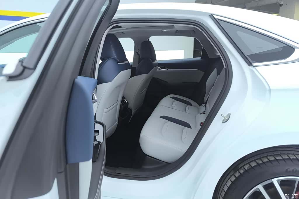Geely Preface, 2023 11