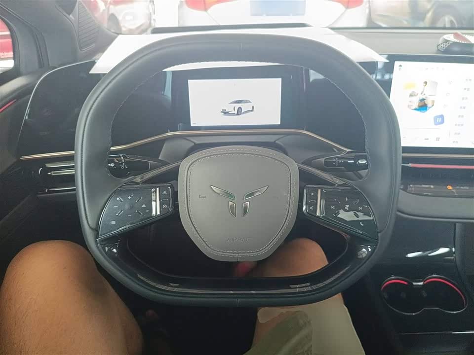 Hongqi EH7 Hongqi EH7