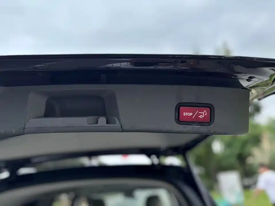 Mercedes-Benz GL grade