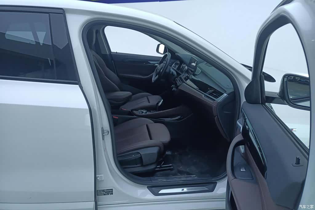 BMW X2, 2024 8
