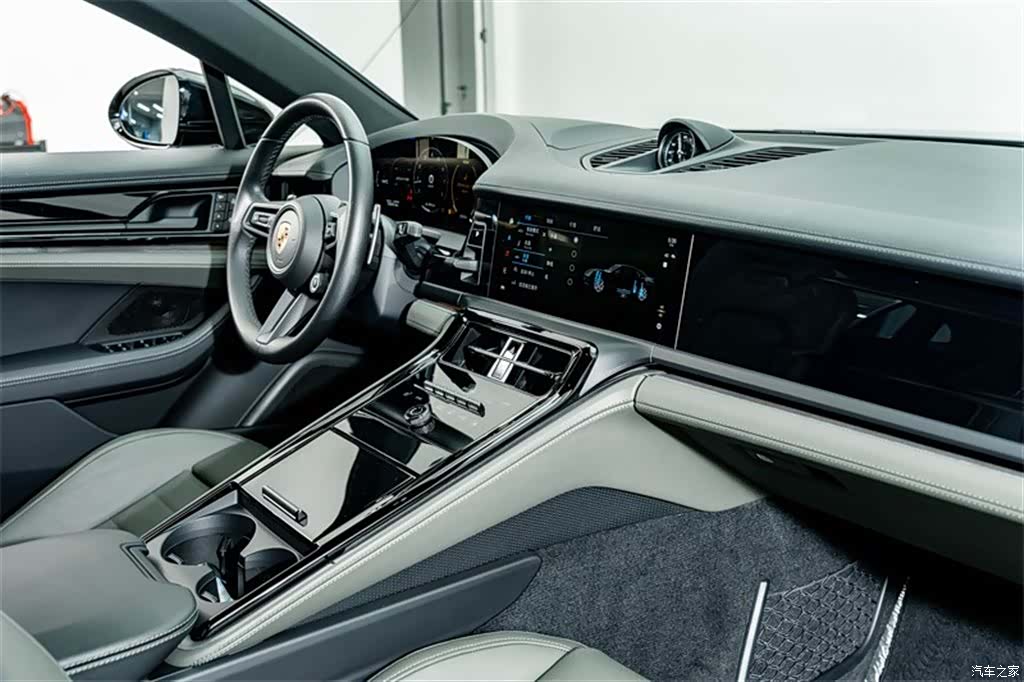 Porsche Panamera, 2024 17
