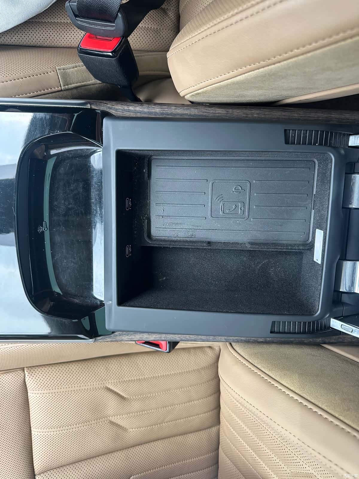 Audi A8L, 2022 27