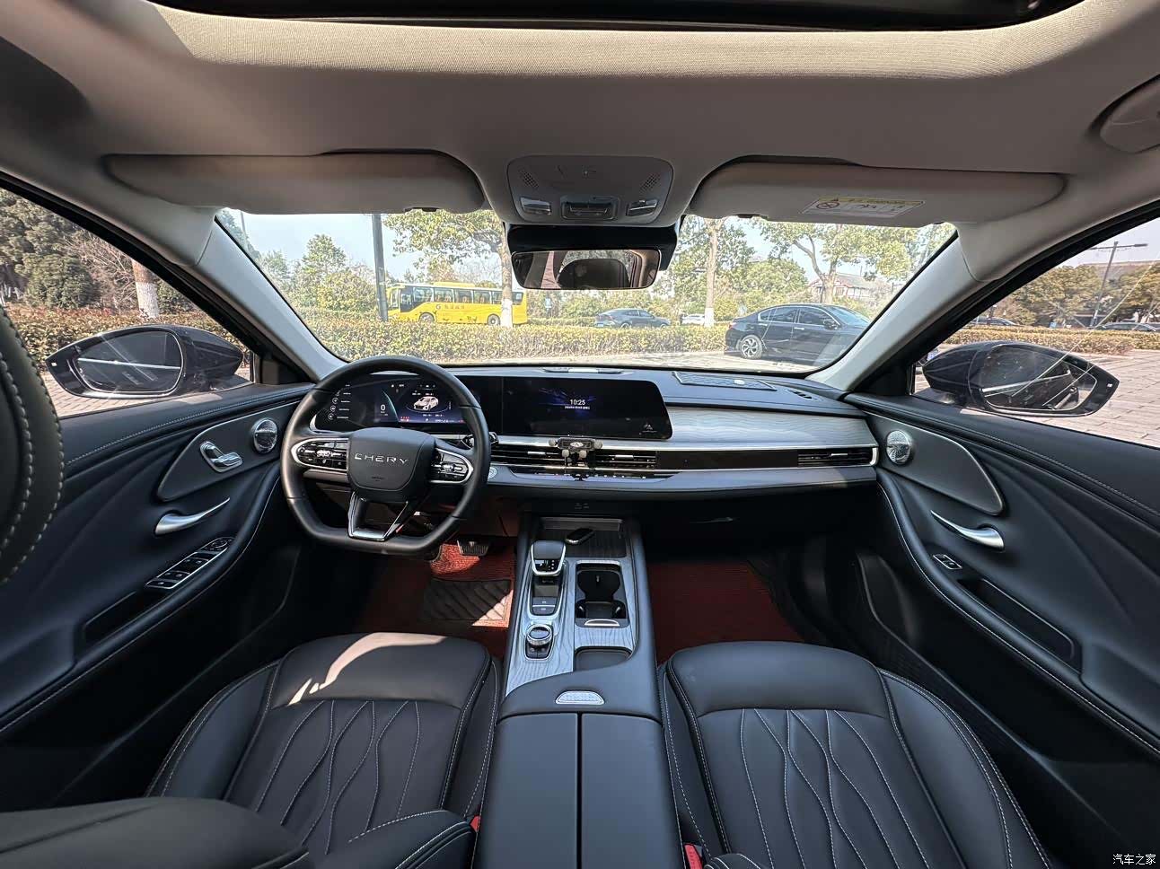 Chery Arrizo 8, 2022 9