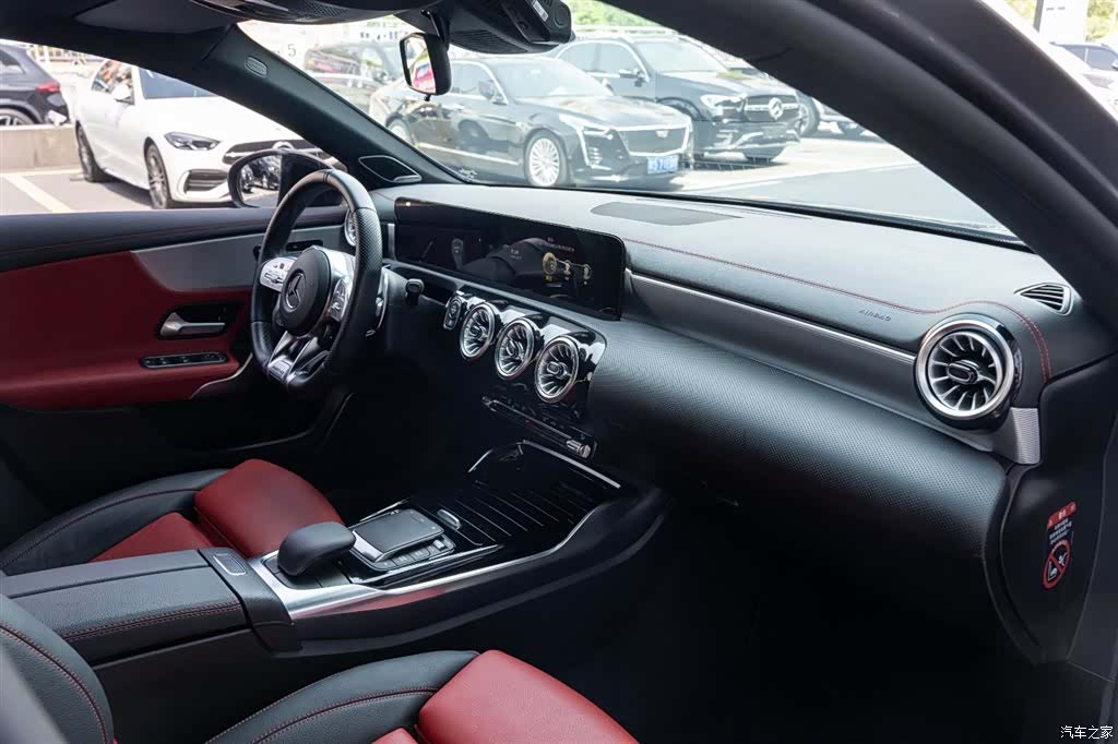 Mercedes-Benz A-Class, 2022 13
