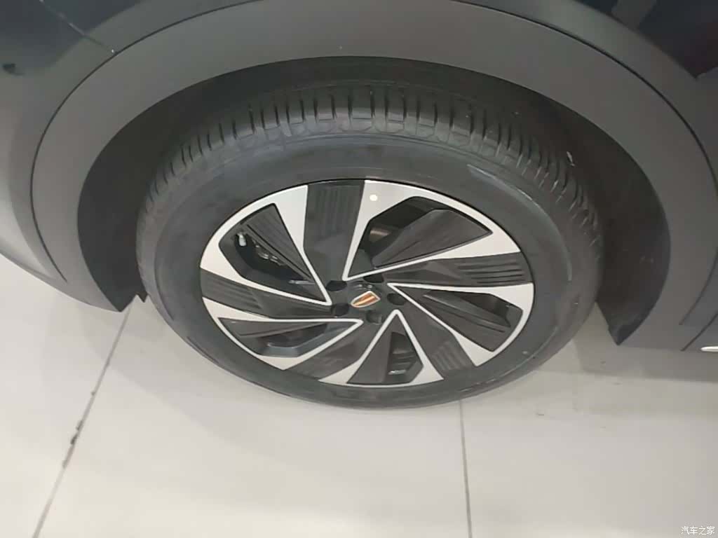 Hongqi HS7, 2025 23