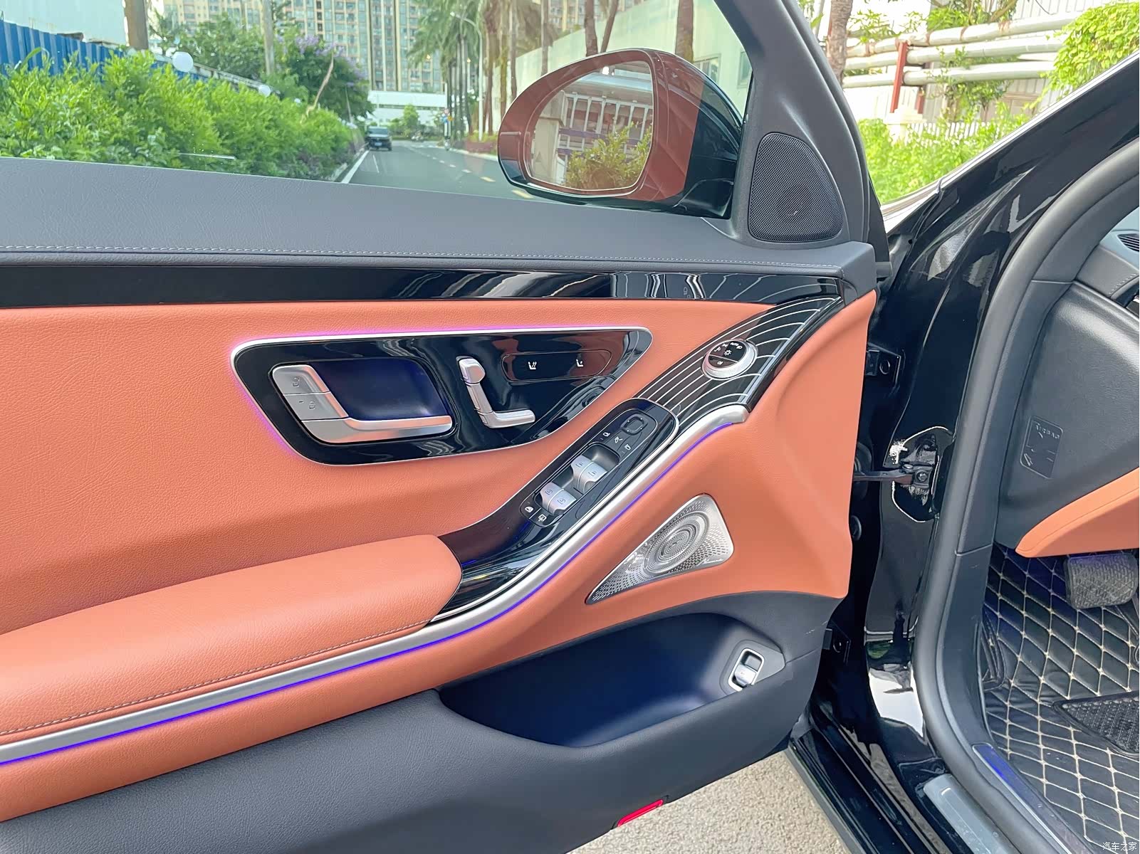 Mercedes-Benz S-Class, 2024 15