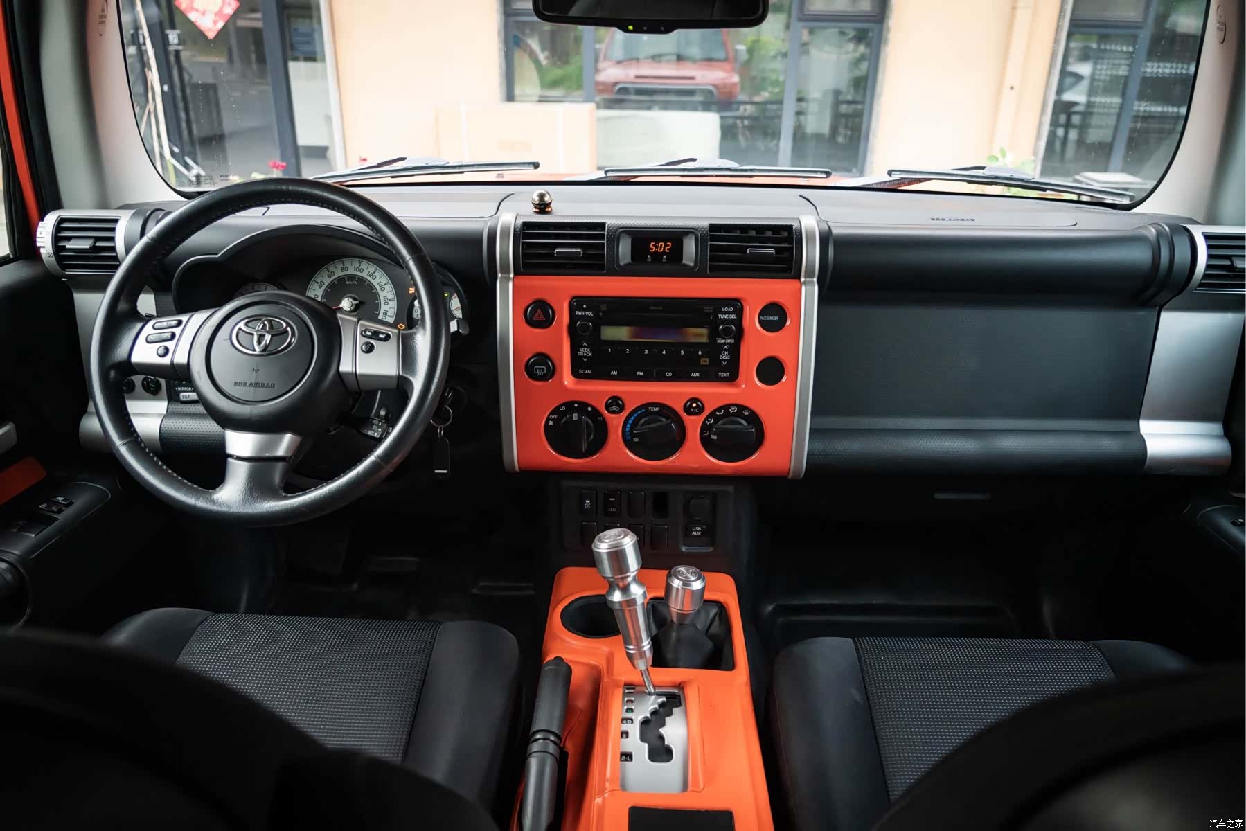 Toyota FJ, 2014 10