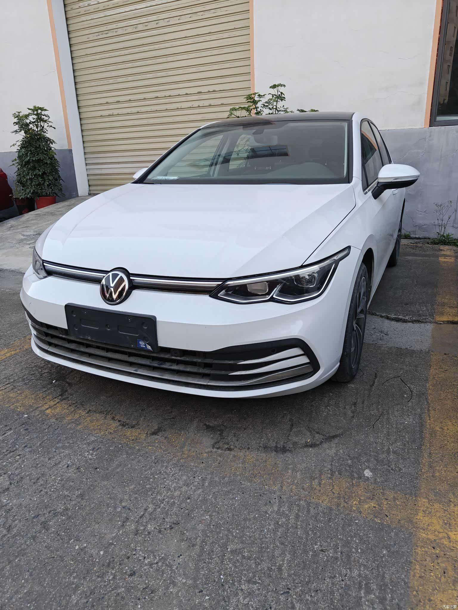 Volkswagen Golf, 2023 3