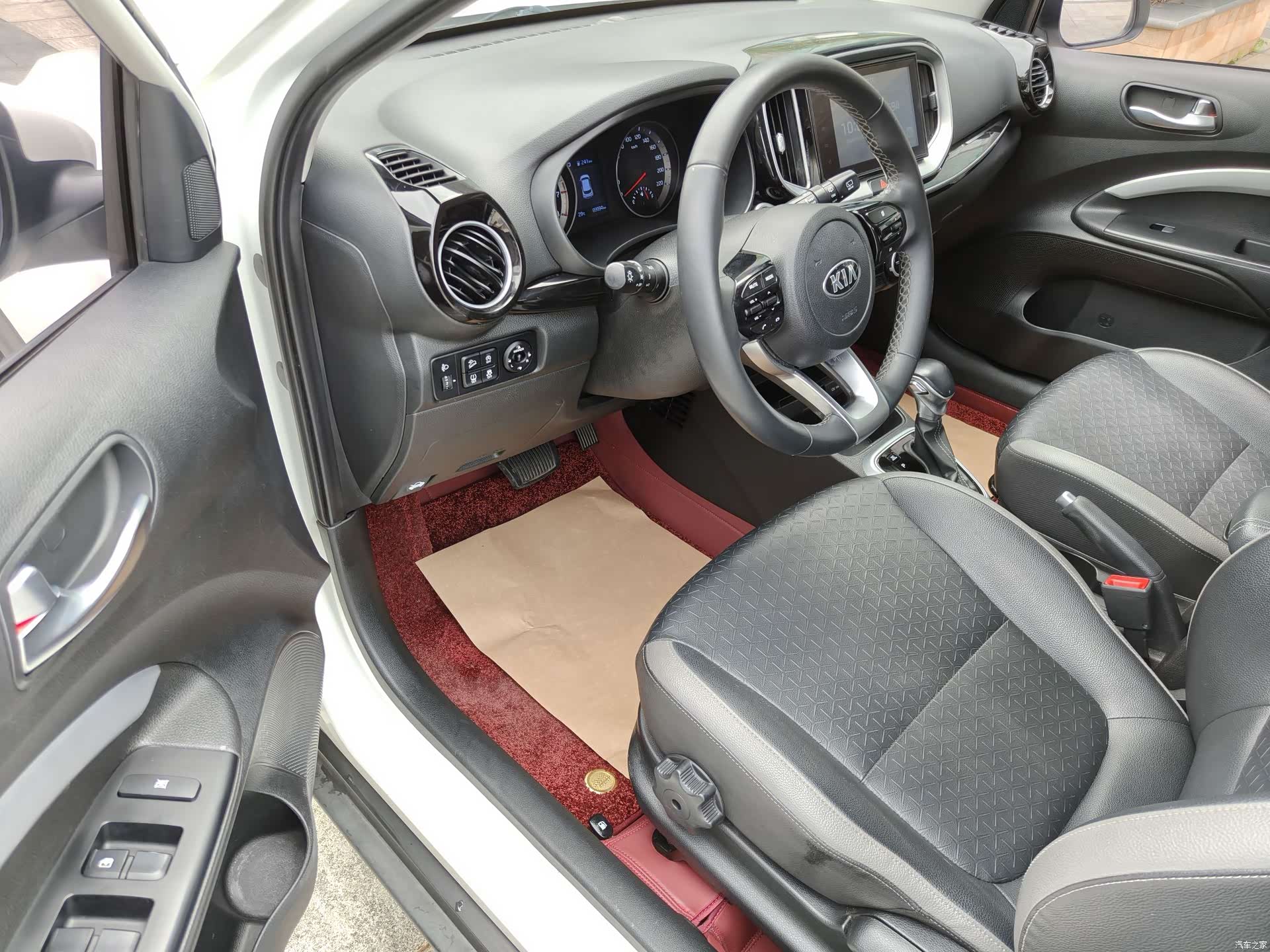 Kia KX1, 2019 11