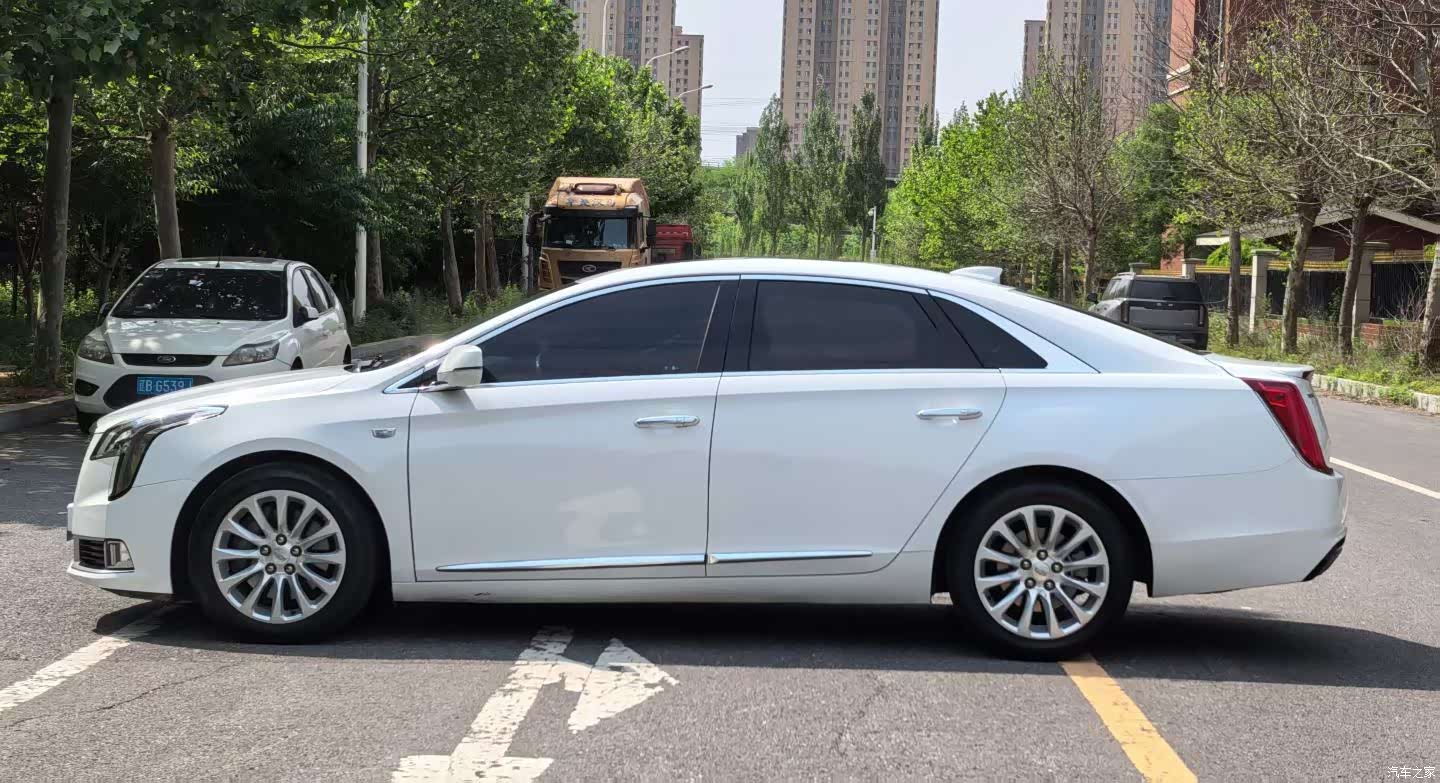 Cadillac XTS, 2019 3