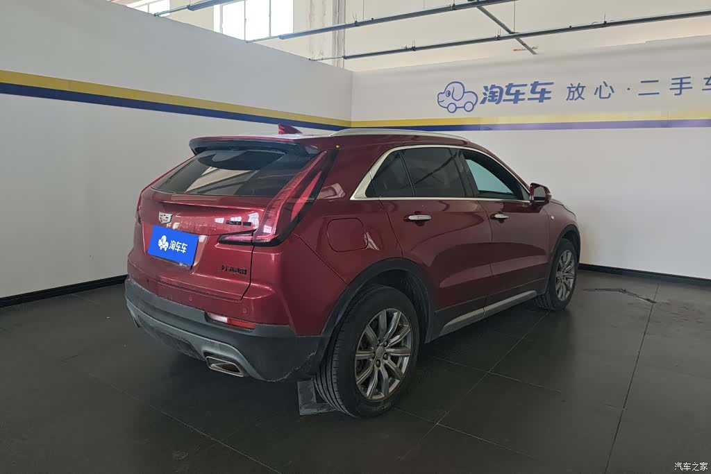 Cadillac XT4, 2022 3