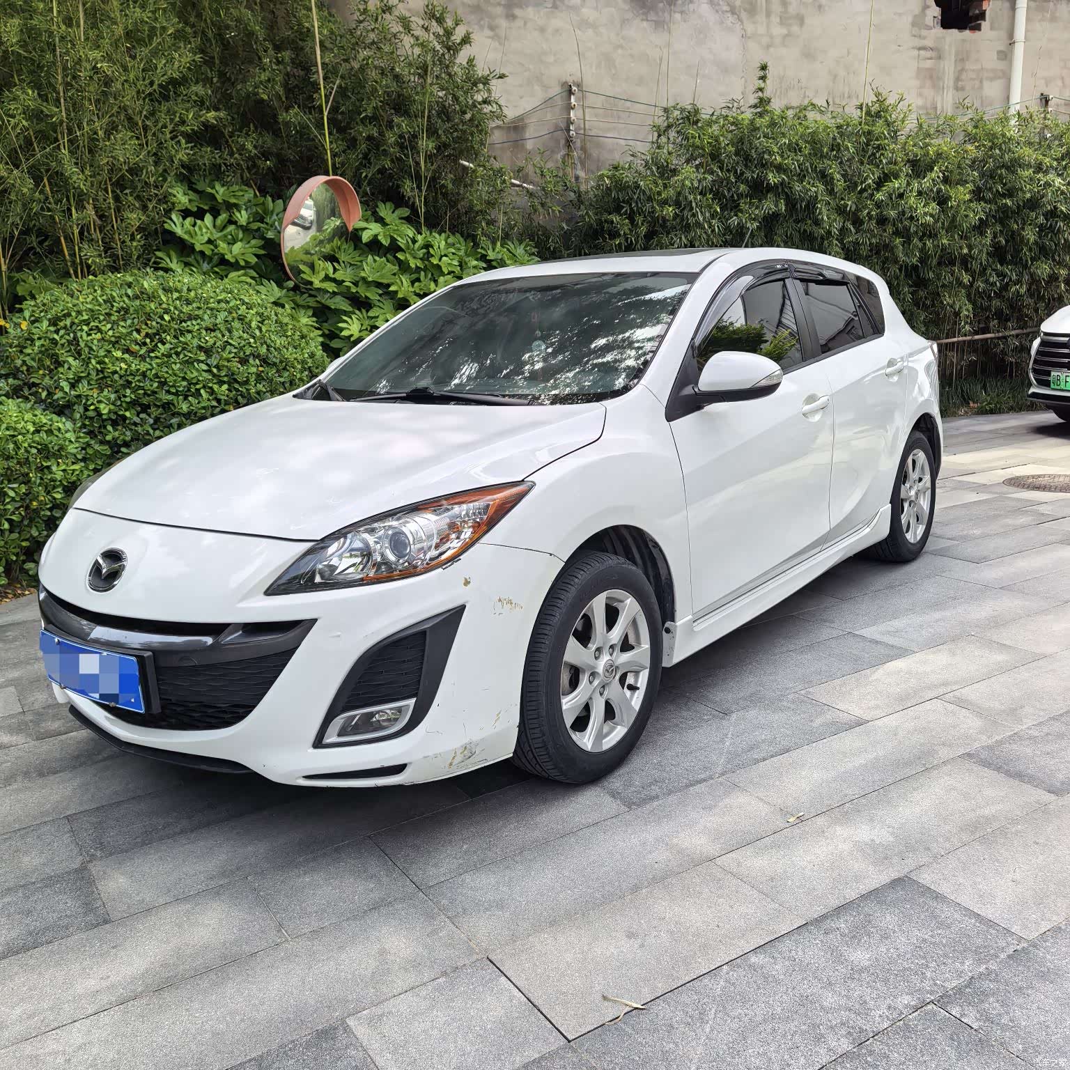 Mazda 3, 2012 1