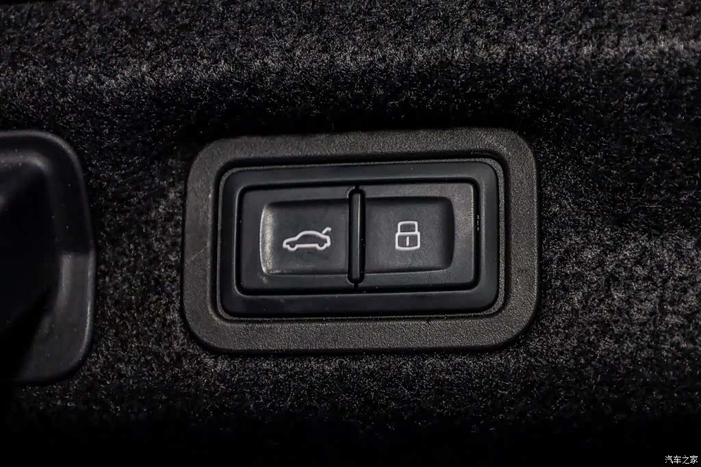Audi A7L, 2024 7