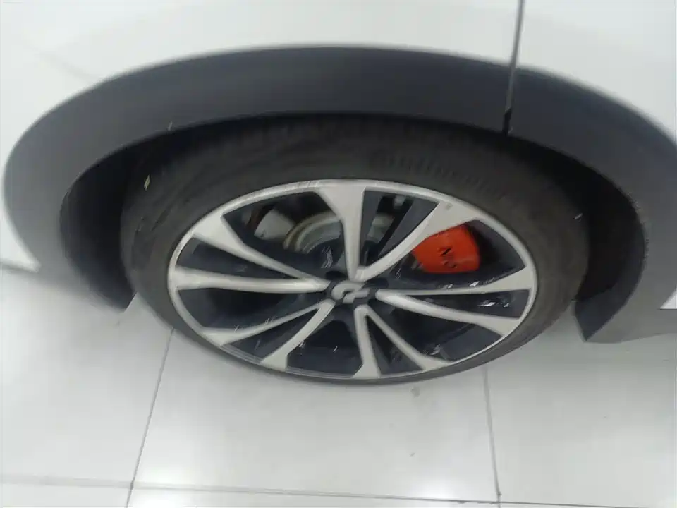 NIO ES8 NIO ES8
