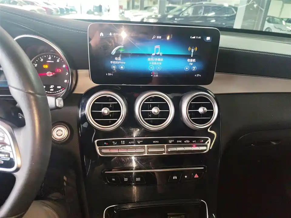 Mercedes-Benz GLC Mercedes-Benz GLC